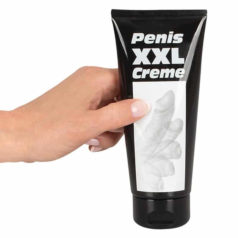 Penis XXL Peniscreme – Plejende massagecreme til øget velvære Intens pleje og massage for en mere stimulerende oplevelse Penis XXL Peniscreme er designet til at pleje og stimulere huden på penis, samtidig med at den kan bidrage til bedre blodcirkulation gennem massage. Den veganervenlige formel indeholder en kombination af jojobaolie, vitamin E og ginkgo-ekstrakt, som er kendt for deres hudplejende og revitaliserende egenskaber. Cremen kan bruges dagligt som en del af din personlige plejerutine eller som en forførende massagecreme med en partner før eller efter intimitet. Den absorberes let i huden, uden at fedte, og efterlader en blød og glat følelse. Hvad gør Penis XXL Peniscreme unik? ✔ Med ginkgo-ekstrakt og vitamin E – Kan hjælpe med blodcirkulation ✔ Indeholder jojobaolie – Fugtgivende og blødgørende effekt ✔ Perfekt til daglig brug eller massage med en partner ✔ Veganervenlig formel – Ingen animalske ingredienser ✔ Letabsorberende og fedter ikke – Efterlader huden glat og blød ✔ Kan anvendes så ofte, man ønsker Sådan bruger du den Påfør en lille mængde creme på penis Masser den forsigtigt ind i huden, enten alene eller med en partner Gentag så ofte, du ønsker, for plejende effekt og øget velvære Kan bruges før eller efter sex for en ekstra sensuel oplevelse Hvad får du ud af Penis XXL Peniscreme? En blødere, mere smidig hud på penis En behagelig og plejende massageoplevelse Muligvis forbedret blodcirkulation ved regelmæssig brug En sensuel oplevelse for både dig og din partner Specifikationer Indhold: 80 ml Funktion: Massagecreme til penis, plejende og stimulerende Hudvenlig & veganervenlig: Ja Fedter ikke: Ja Anbefalet brug: Dagligt eller efter behov Fun fact Vidste du, at ginkgo biloba traditionelt er blevet brugt til at forbedre blodcirkulationen? Mange mener, at den også kan bidrage til øget følsomhed og en mere intens oplevelse i intime øjeblikke. Bestil Penis XXL Peniscreme i dag og oplev en plejende, blødgørende og stimulerende massage, der bringer ekstra velvære til din daglige rutine.